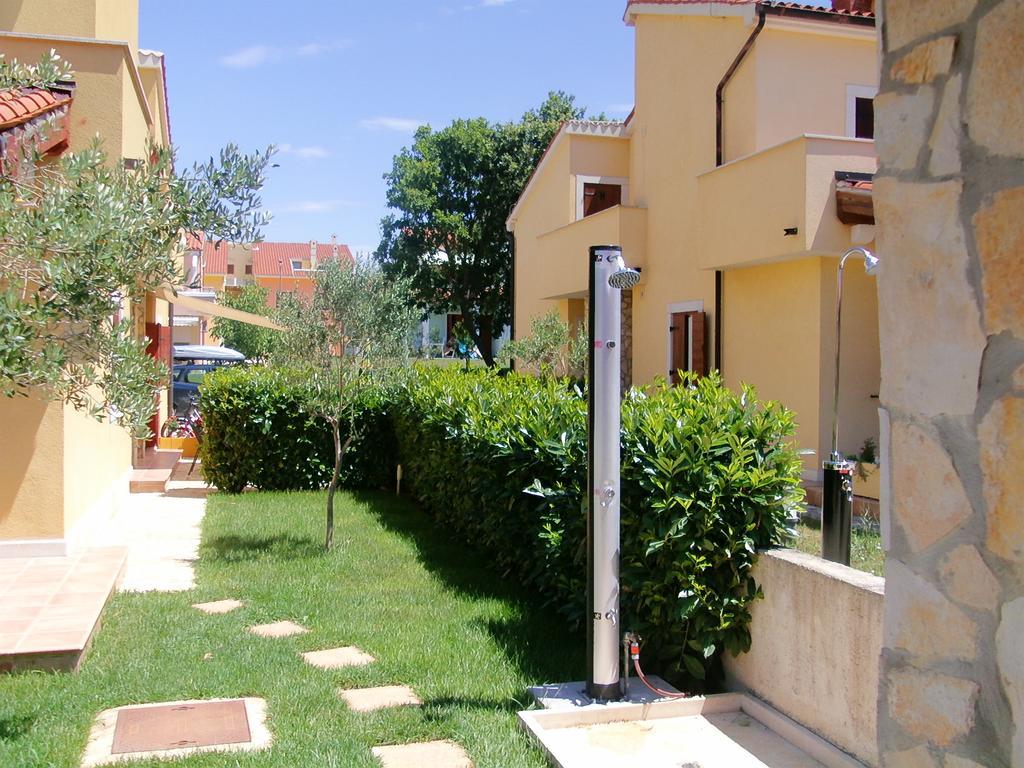 Oliva Holiday Apartment Банджоле Экстерьер фото