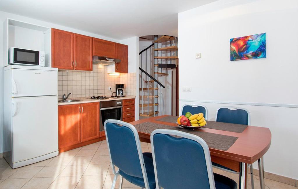 Oliva Holiday Apartment Банджоле Экстерьер фото